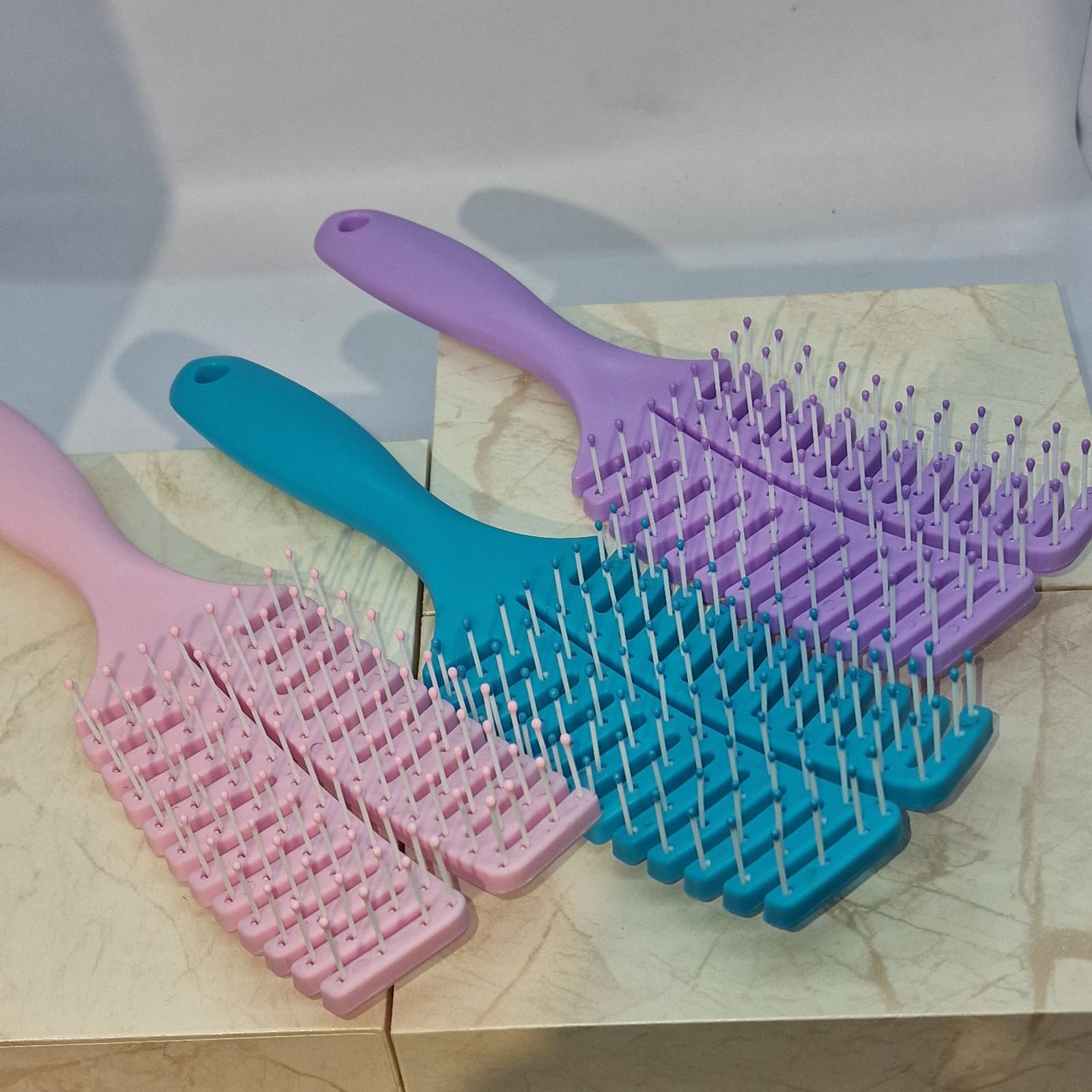 изображение_viber_2025-10-11_13-07-33-286 Pieptene descurcător - imagine 1