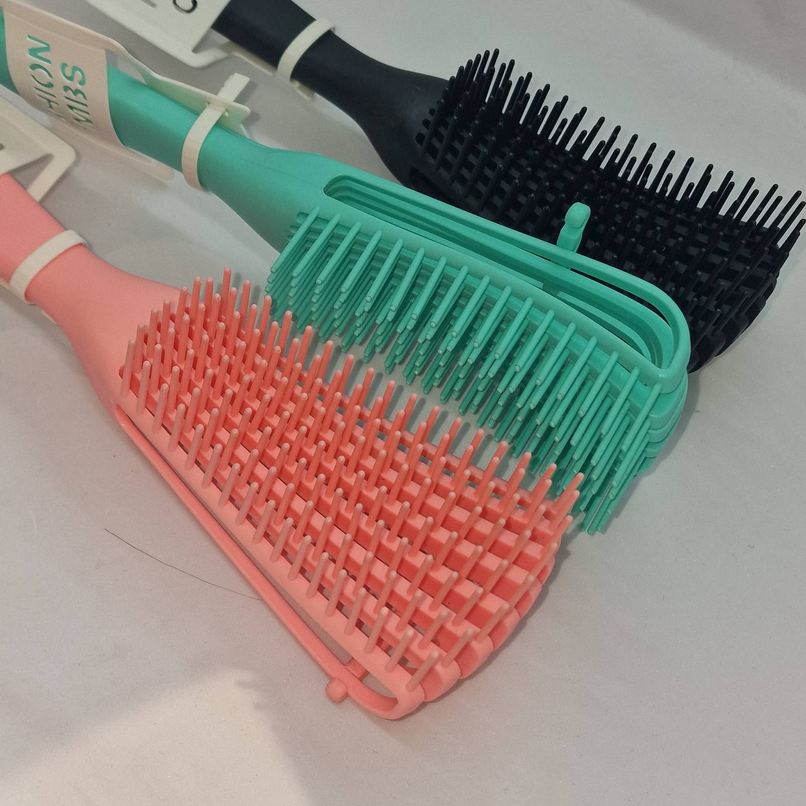 изображение_viber_2025-10-11_18-54-13-367 Perie flexibilă FlexEase - imagine 1